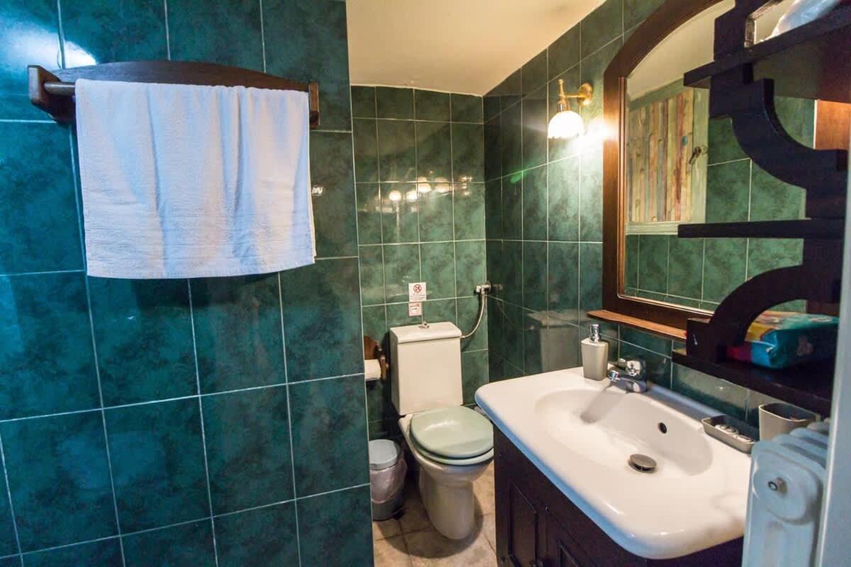 Stylish Apt In Athens Center Bagian luar foto
