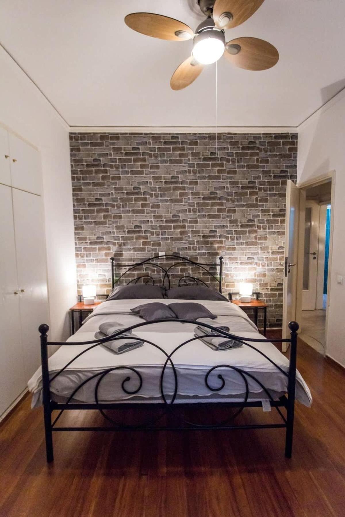 Stylish Apt In Athens Center Bagian luar foto